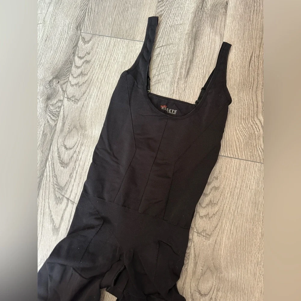 Assets By Spanx Black Shapewear Intimates - Picture 3 of 4
